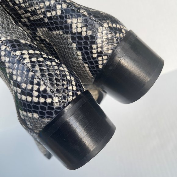 Marc Fisher Yale Pointy Toe Chelsea Bootie - Picture 3 of 9